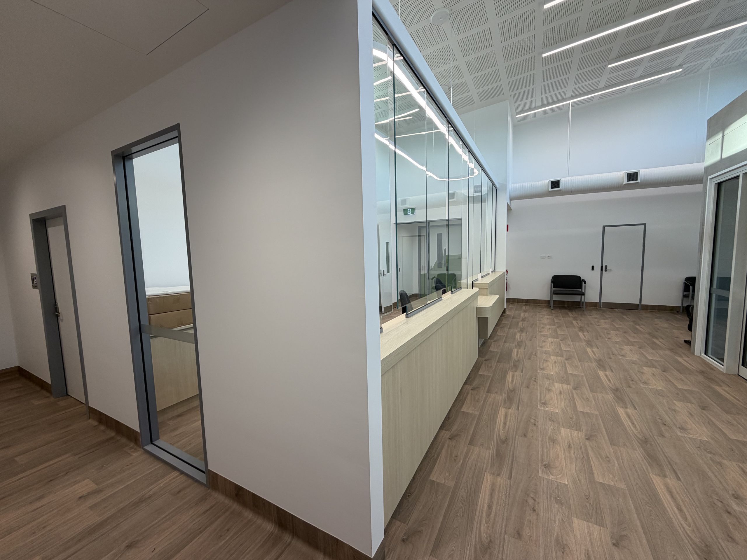 IMG_0503 Westpac Bank - Forbes – project detail 2 by Insight Glass Solutions