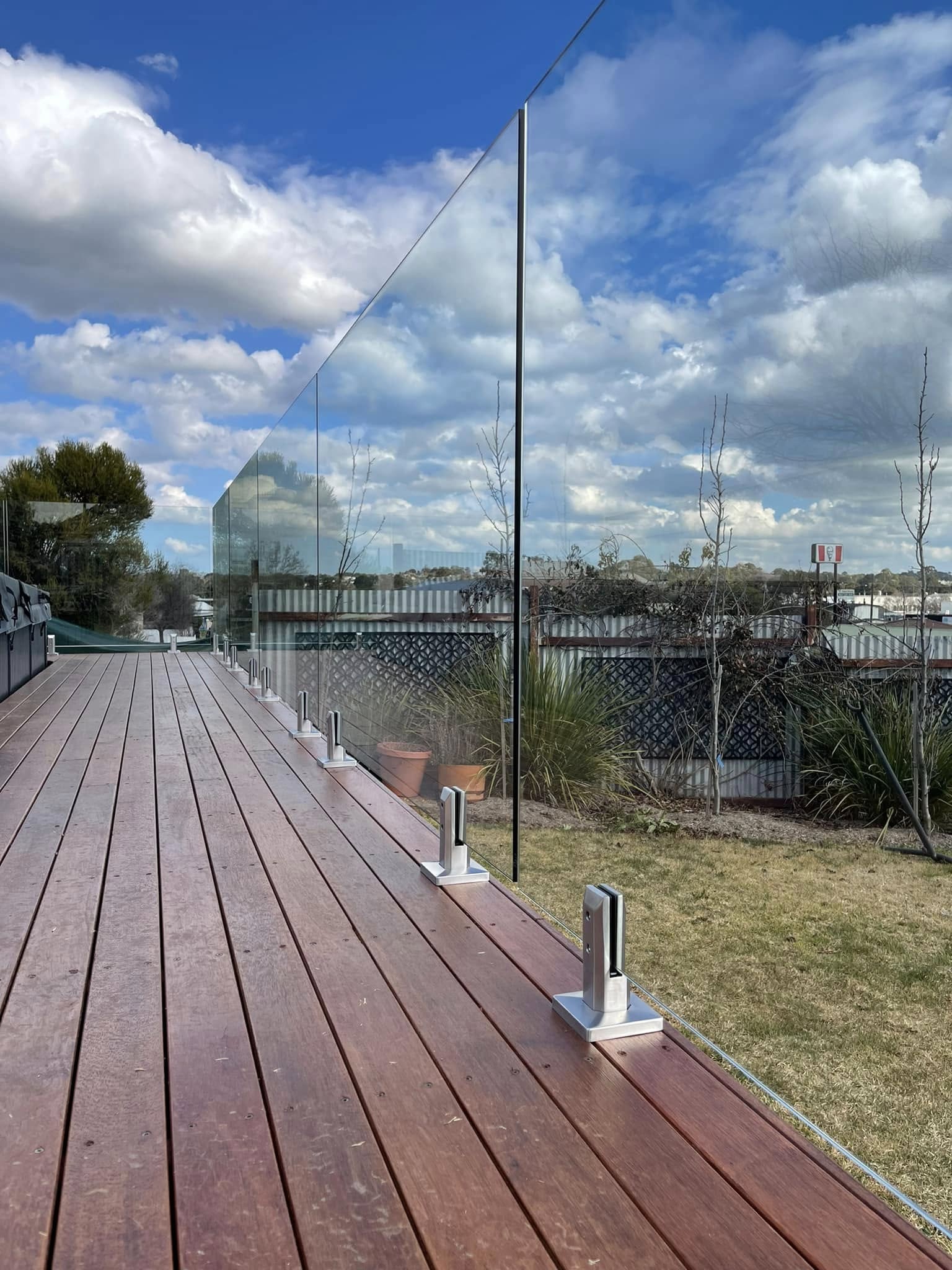 Domestic Balustrade glazing project by Insight Glass